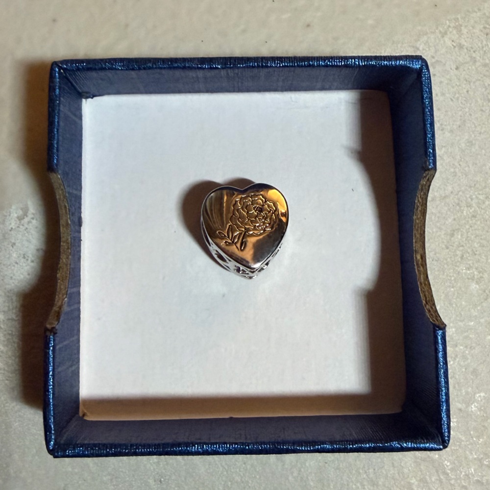 NWT‎ 925 Sterling Silver October Birthstone Heart Charm – Pink
